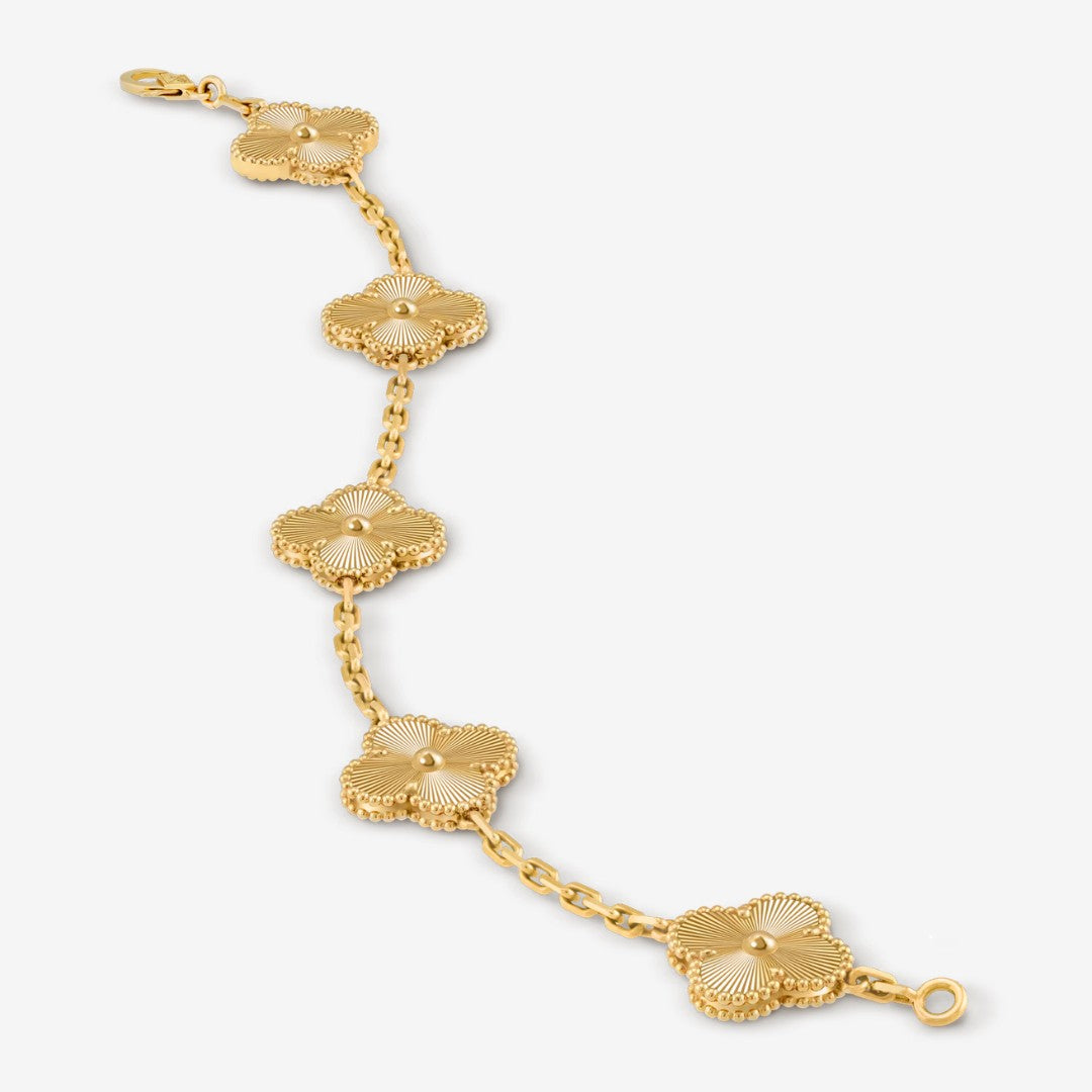Van Cleef & Arpels or $10k